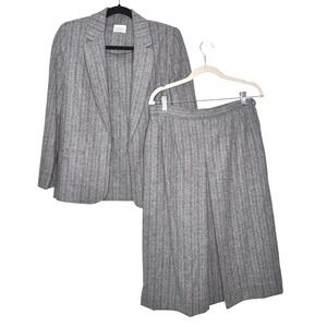 80s‎ Country Suburbans Suit Set Size M Wool Herringbone Blazer and Skirt Classic